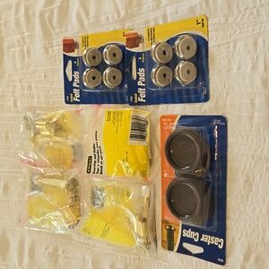 Doorsteps, felt furniture pads and caster cups for furniture legs